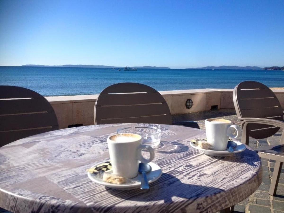 Appartement Cosy Avec Terrasse Et Parking, A 2 Pas De La Plage De Saint-Clair - Menage Inclus - Fr-1-251-12 Le Lavandou Bagian luar foto